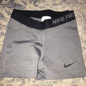 Nike pro